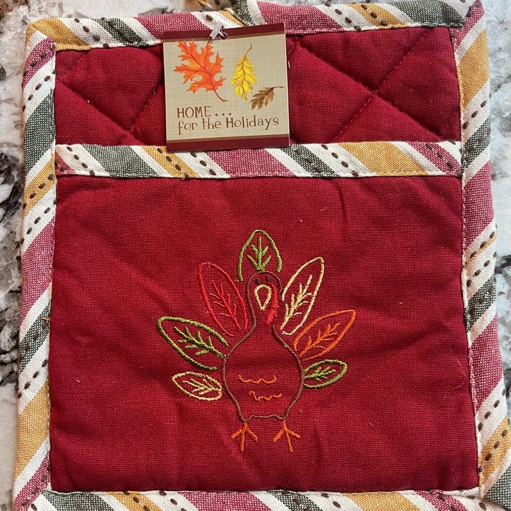 Pot Holder with Embroidered Turkey